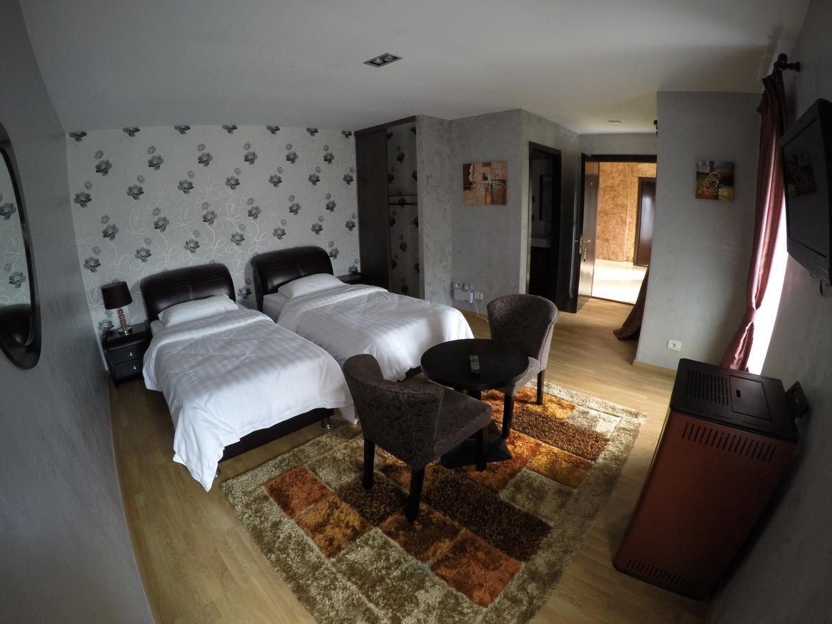 Johnny Hotel Kamenice Kültér fotó